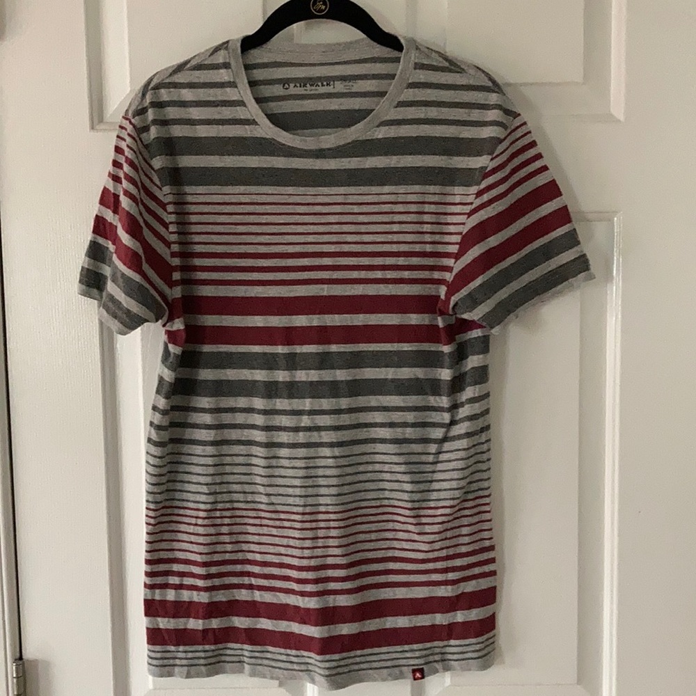 Tee shirt